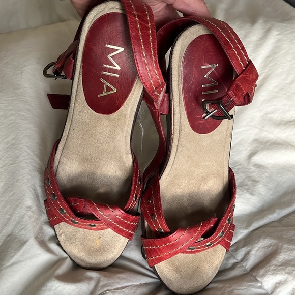 Red Wedge Heels - Picture 3 of 5